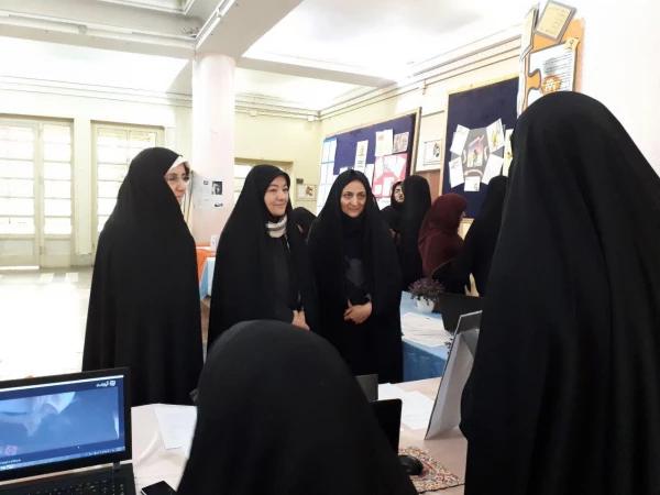 فعالیتهای مشاوران در مدارس  3