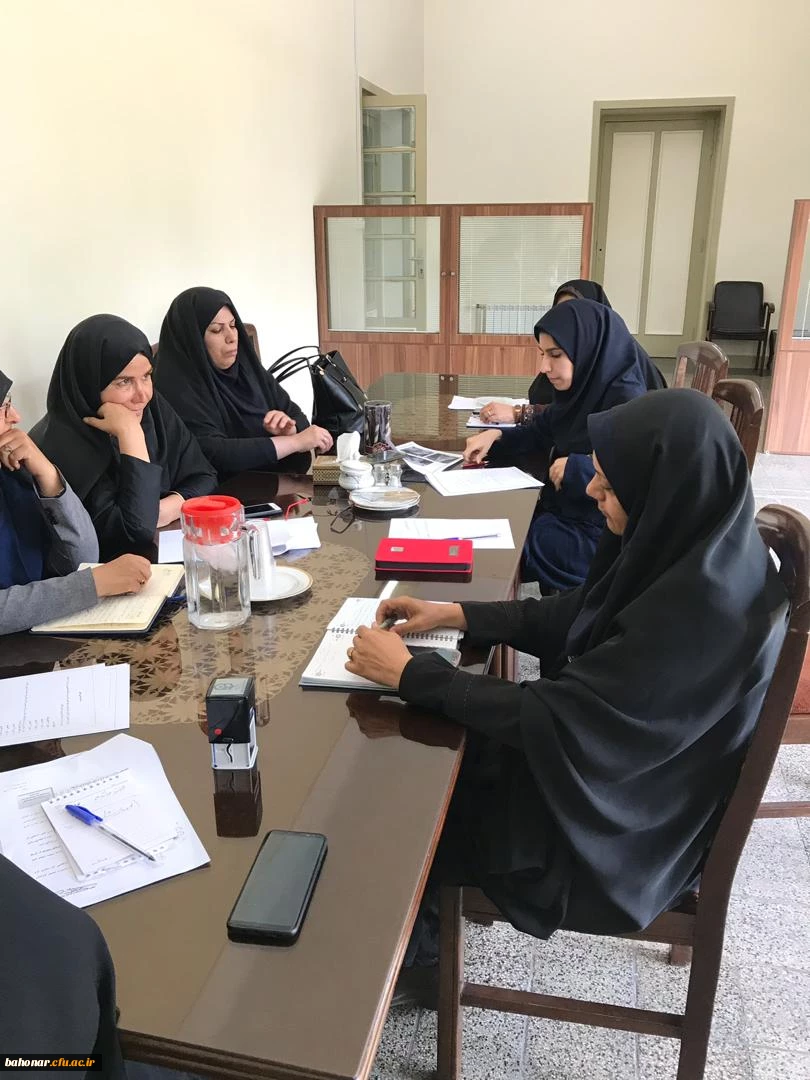 دومین جلسه بررسی جابجایی ساختمان سراها و ساختمان آموزش