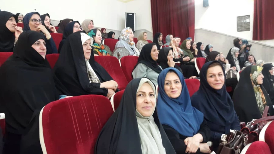 برگزاری جشن بازنشستگی معلمان ورودی 68
مرکز تربیت معلم شهید باهنر 2