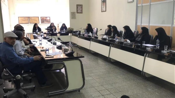 جلسه سرپرست مرکز شهید باهنر با همکاران  2