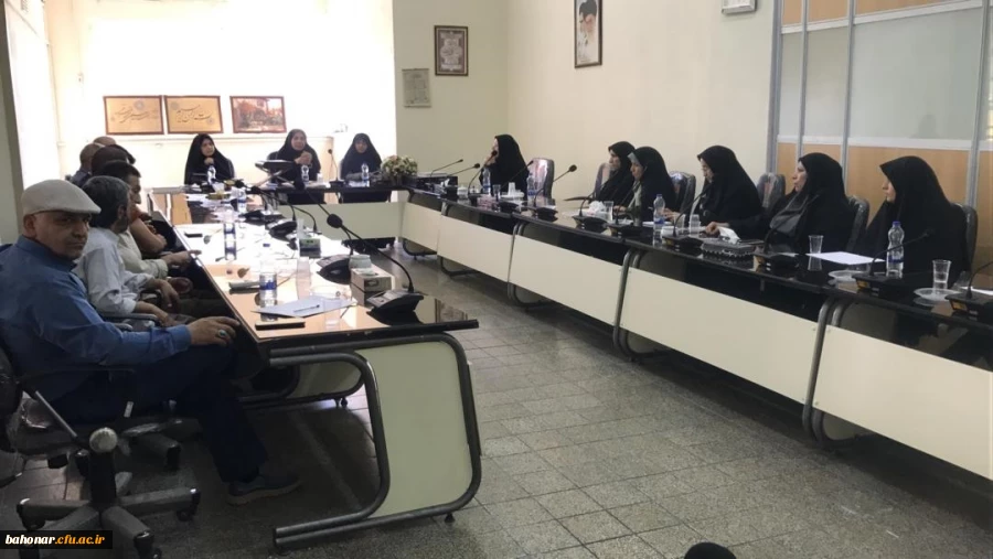 جلسه سرپرست مرکز شهید باهنر با همکاران  2