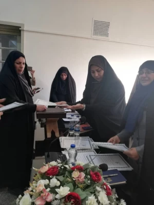 جلسه سرپرست مرکز شهید باهنر با همکاران  3