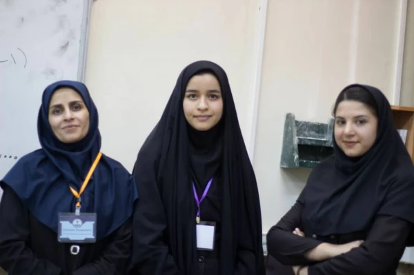 در خشش دانشجو معلمان مرکز آموزش عالی شهید باهنر:

در خشش دانشجو معلمان مرکز آموزش عالی شهید باهنر در کنفرانس بین المللی مطالعات زبان انگلیسی  2