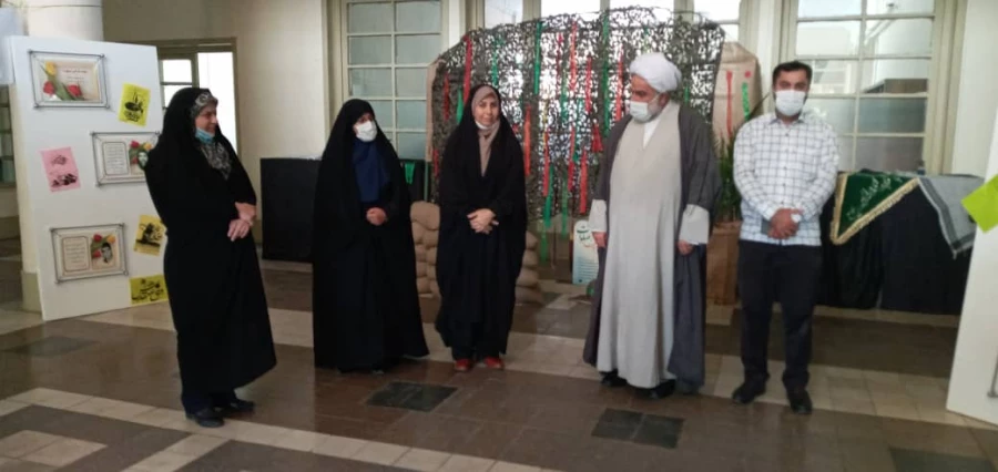 به مناسبت هفته دفاع مقدس انجام شد:

بازدید حجت الاسلام و المسلمین نامدار نماینده نهاد مقام معظم رهبری در دانشگاه فرهنگیان استان تهران از مرکز و نمایشگاه هفته دفاع مقدس و دیدار با کارکنان و مسئولین واحدهای مختلف  2