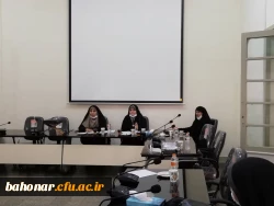 جلسه هم اندیشی ریاست مرکز با معاونت آموزشی، مدیران گروه، و کارکنان بخش آموزش در خصوص برنامه های سال تحصیلی جدید 2