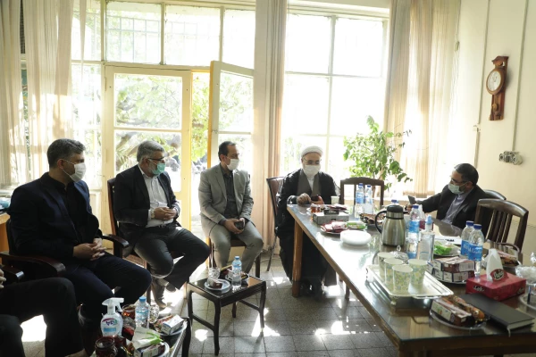 بازدید معاون حقوقی و امور مجلس وزارت آموزش و پرورش  و دکتر خنیفر ریاست دانشگاه فرهنگیان از مرکز شهید باهنر به روایت تصویر
 2