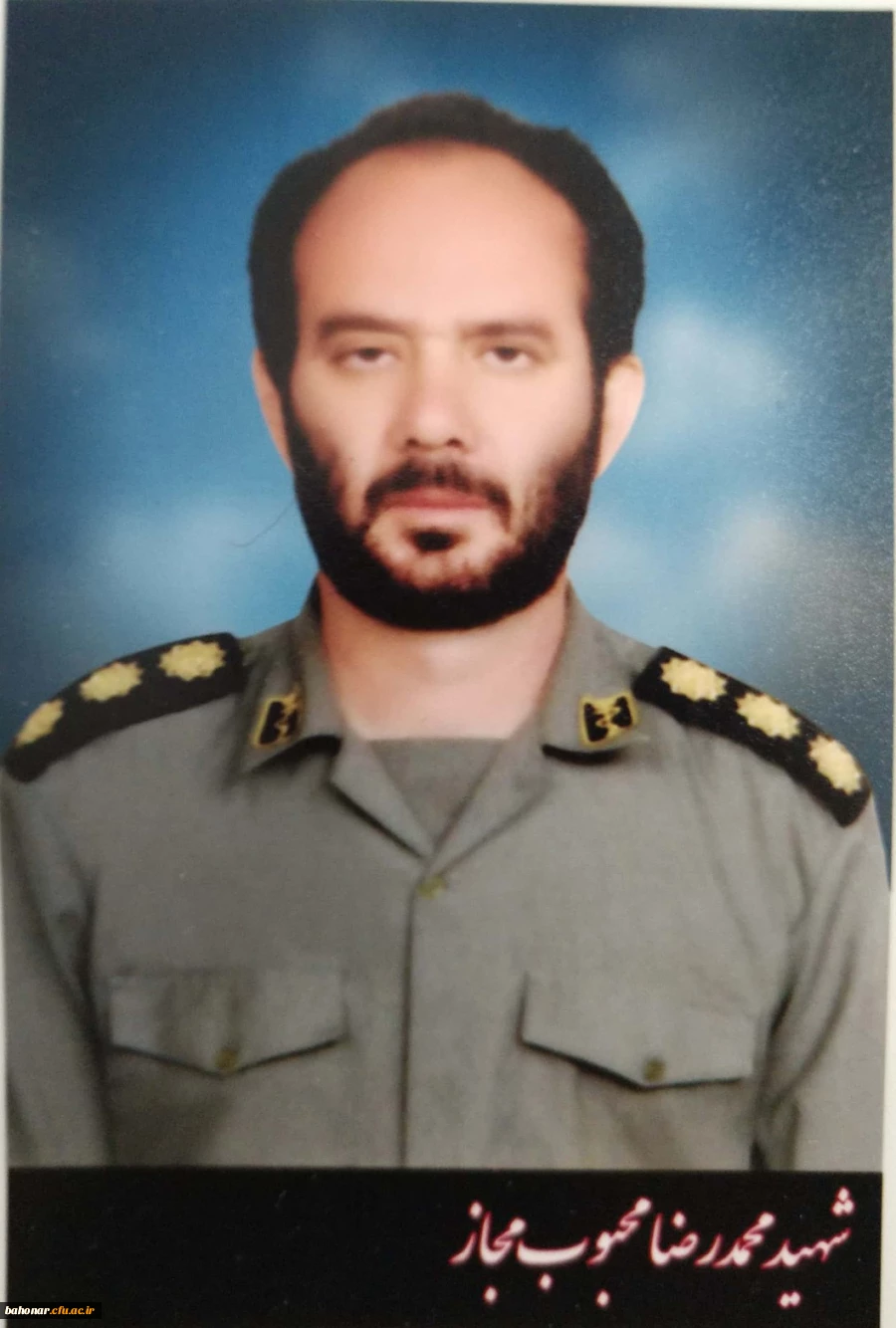 به مناسبت چهل و سومین سالروز انقلاب شکوهمند اسلامی انجام شد:

دیدار با خانواده شهید محبوب مجاز  2