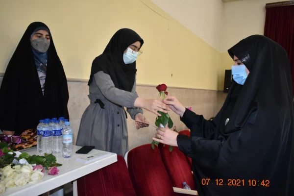 بمناسبت شانزدهم آذر " روز دانشجو "
مرکز آموزش عالی شهید باهنر تقدیم می کند 2