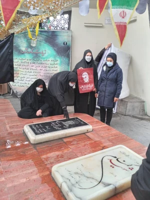 برگزاری مراسم پیاده روی به مناسبت سالگرد شهادت پرافتخار سردار شهید حاج قاسم سلیمانی از مرکز شهید باهنر به سمت شهدای گمنام میدان امام حسین (ع) 4