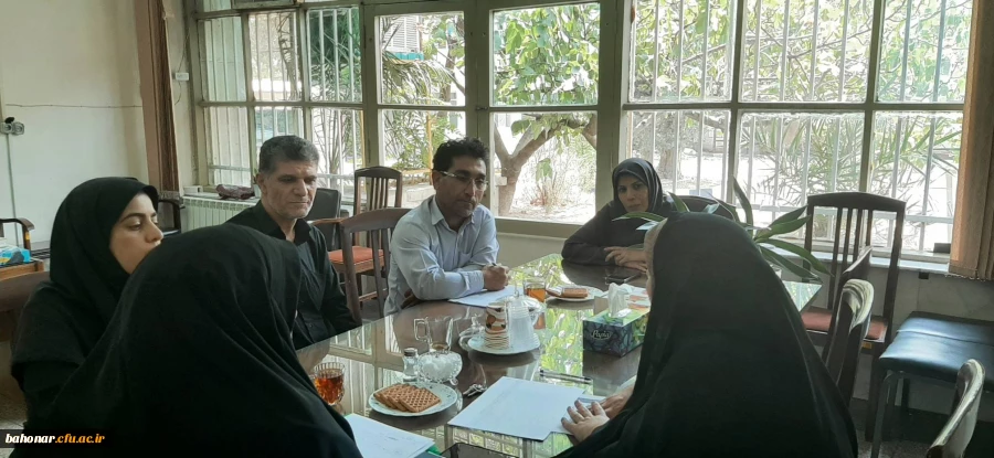 برگزاری جلسه توجیحی رهنامه و سامانه ارزیابی و عمکلرد مرکز شهید باهنر با حضور معاونت هماهنگی مرکز شهید باهنر  2