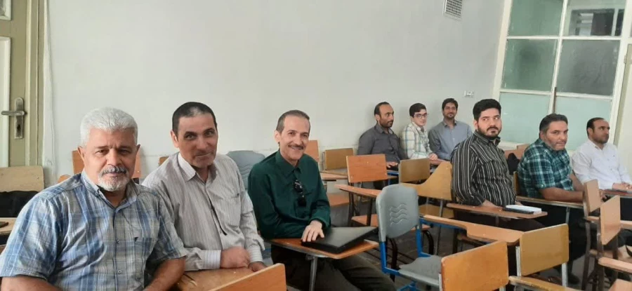 برگزاری دوره معرفت افزایی و  توانمندسازی معلمان  4