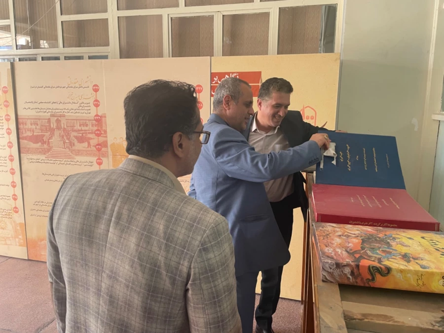 بازدید معاون پژوهش و فناوری سازمان مرکزی و هیئت همراه ( مدیران کل ) از موزه ،کتابخانه و واحد پژوهش مرکز آموزش عالی شهید باهنر  2