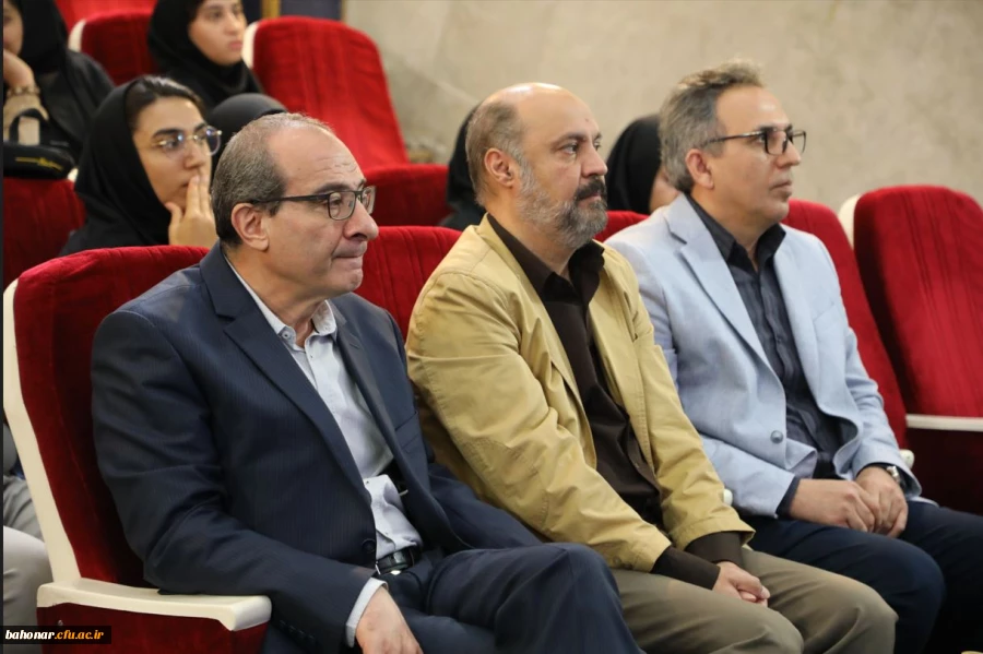 مراسم برگزاری کارگاه تخصصی زبان فارسی، زبان تمدن ساز در مرکز شهید باهنر تهران 2