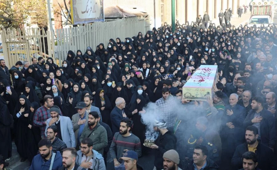 مراسم تشییع و تدفین شهید گمنام در مرکز آموزش عالی شهید باهنر تهران  6