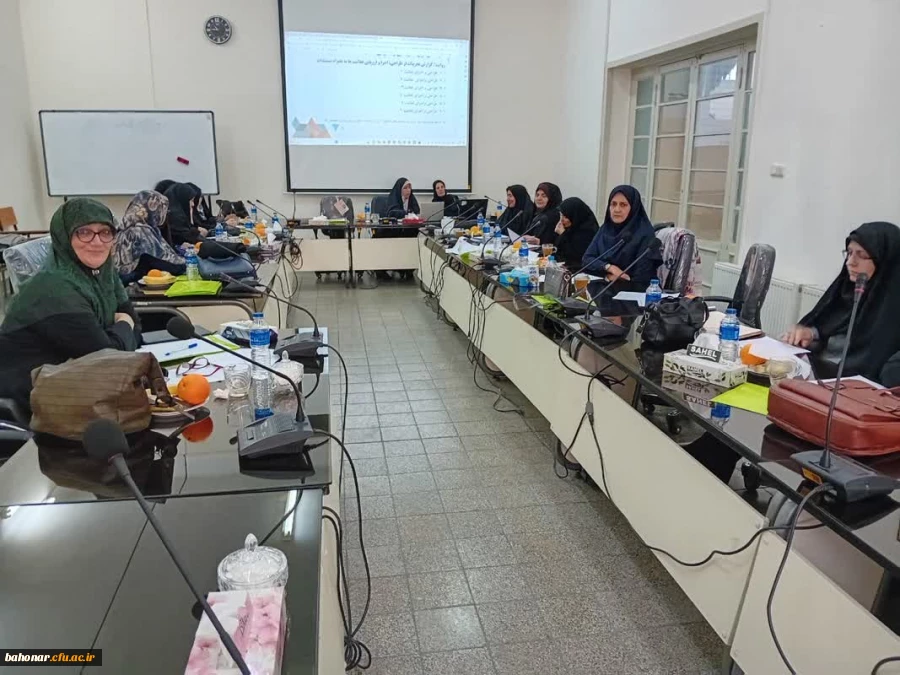 کارگاه و نشست تخصصی توانمندسازی اساتید کارورزی 2 3