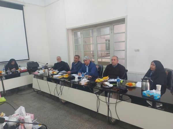 نشست تخصصی با محوریت  ارتقاء جایگاه کارورزی و هم اندیشی پیرامون بازنگری دروس کارورزی 4