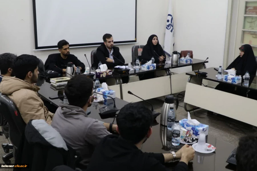 افتتاحیه دوره کشوری توانمندسازی انجمن های مشاوره دانشگاه فرهنگیان، شامگاه روز چهارشنبه مورخ 1403/11/10 در مرکز آموزش عالی شهید باهنر تهران برگزار گردید. 5