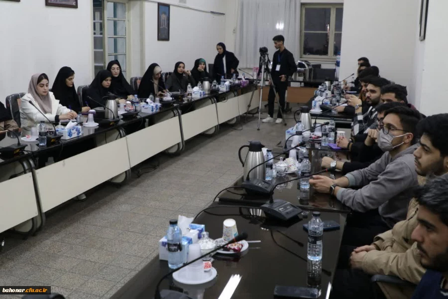 افتتاحیه دوره کشوری توانمندسازی انجمن های مشاوره دانشگاه فرهنگیان، شامگاه روز چهارشنبه مورخ 1403/11/10 در مرکز آموزش عالی شهید باهنر تهران برگزار گردید. 6