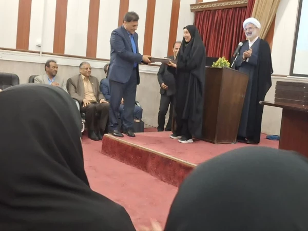 نشست هم اندیشی اساتید مرکز آموزش عالی شهید باهنر 
 7