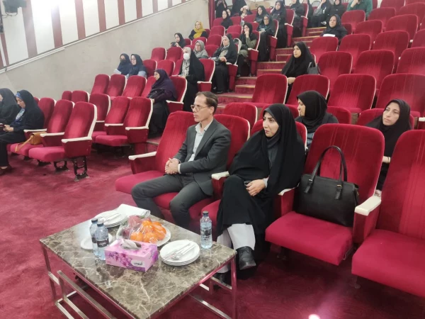 برگزاری دوره بازآموزی کارورزی 2 و 4 ویژه مدیران و معلمان مدارس 4