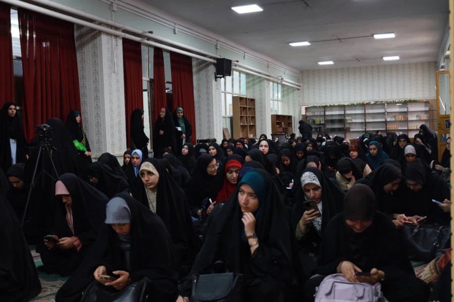 جشن ولادت میلاد حضرت معصومه (ص)
 4