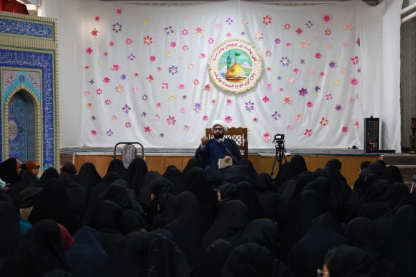 جشن ولادت میلاد حضرت معصومه (ص)
 5