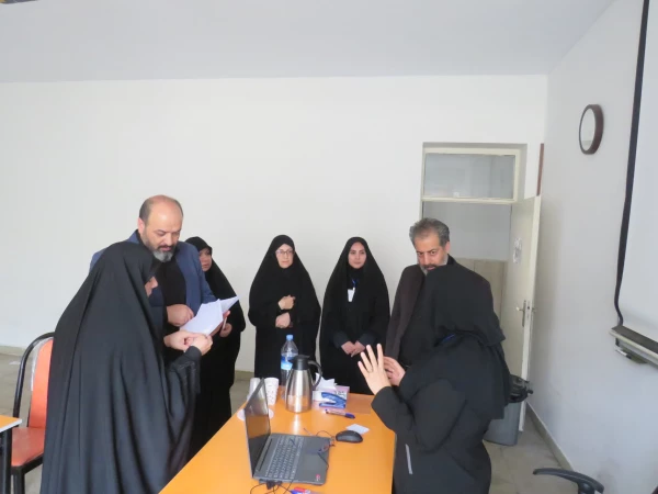 بازدید مسئولان استانی از دومین روز آزمون ارزیابی داوطلبان ورود به دانشگاه فرهنگیان سال ۱۴۰۴ حوزه مرکز شهید باهنر
 2