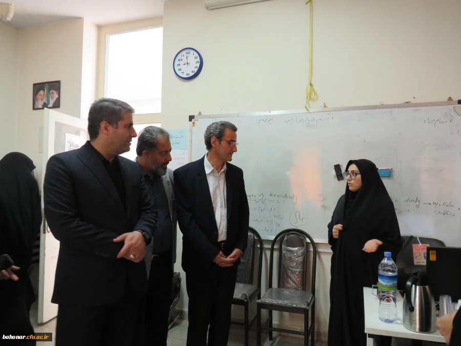 بازدید مدیرکل آموزش و پرورش شهر تهران از کانون های ارزیابی حوزه مرکز شهید باهنر 
 4