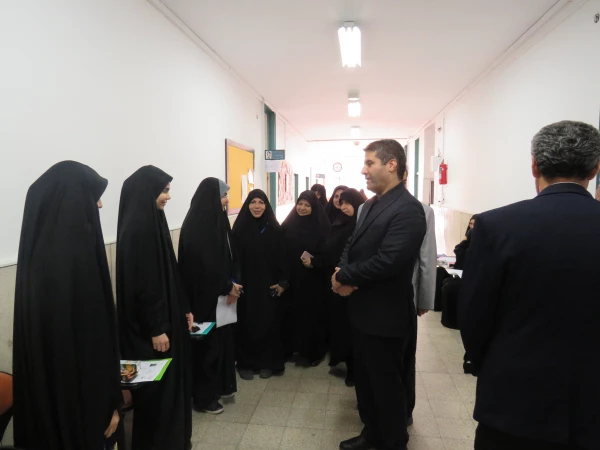 بازدید مدیرکل آموزش و پرورش شهر تهران از کانون های ارزیابی حوزه مرکز شهید باهنر 
 6