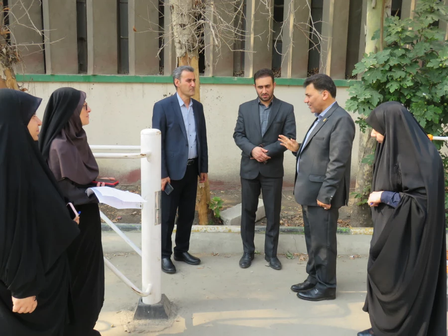 بازدید مسئولان استان از فضای مرکز آموزش عالی شهید باهنر جهت آماده سازی برای آغاز سال تحصیلی جدید 5