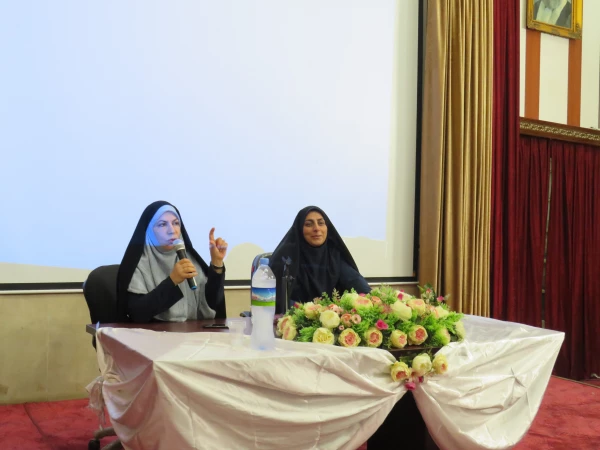 برگزاری آیین استقبال از دانشجومعلمان جدیدالورود رشته های آموزش زبان انگلیسی و آموزش زبان و ادبیات فارسی در مرکز شهید باهنر تهران 3