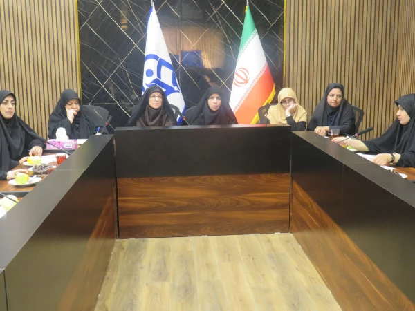 برگزاری جلسه شورای صنفی مرکز شهید باهنر با مسئولان مرکز 2