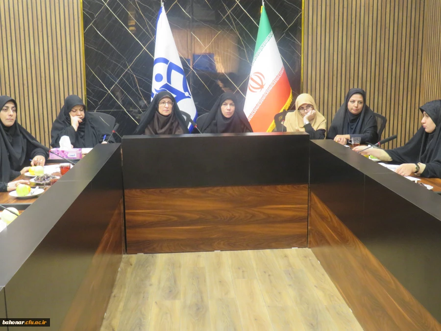 برگزاری جلسه شورای صنفی مرکز شهید باهنر با مسئولان مرکز 2