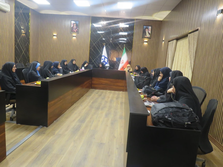 برگزاری جلسه شورای صنفی مرکز شهید باهنر با مسئولان مرکز 4