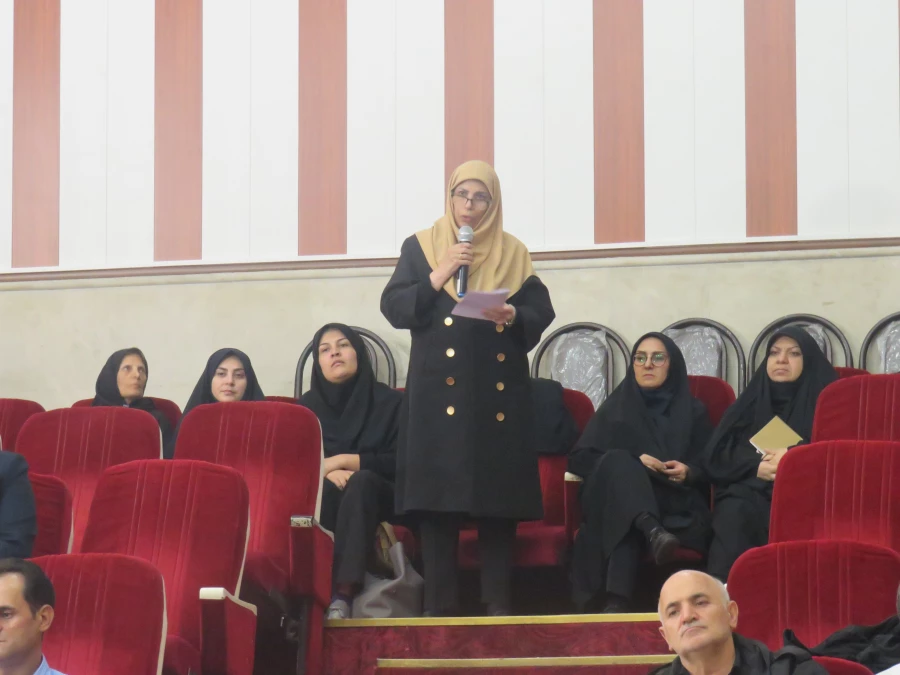 برگزاری نشست هم اندیشی مدیران و کارشناسان امور دانشجویی با سرآشپزان پردیس ها و مراکز در مرکز آموزش عالی شهید باهنر  6