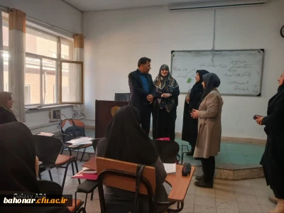 بازدید رئیس دانشگاه فرهنگیان استان تهران از روند برگزاری کلاس های مهارت آموزان ماده ۲۸