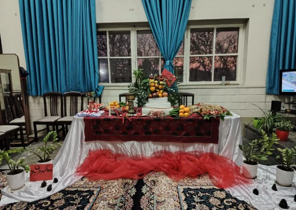 برگزاری آیین شب یلدا در سرای دانشجویی دانشکده  شهید باهنر 4