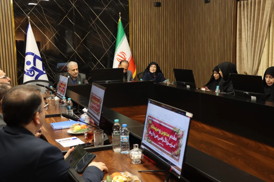 نخستین جلسه گروه آموزشی «آموزش ابتدایی» در دانشکده شهید باهنر برگزار شد. 4