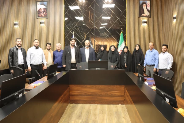 تجلیل از تلاش های نیروهای حراست مرکز شهید باهنر 6