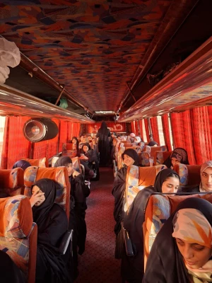 دانشجویان فرهنگیان به  عنوان خادم در مسجد مقدس جمکران حضور یافتند. 2