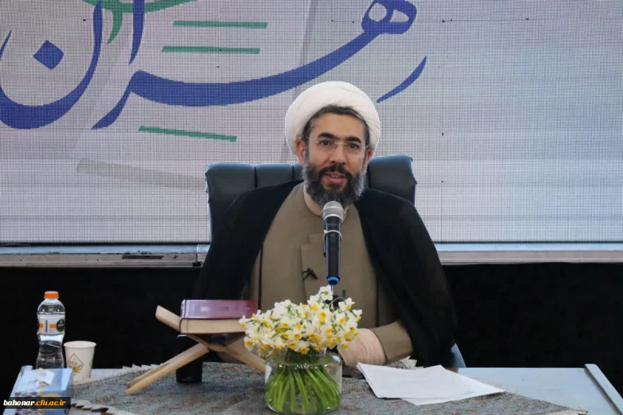 برگزاری آیین افتتاحیه اندیشکده تربیت رسمی دانشگاه فرهنگیان در دانشکده شهید باهنر
 9